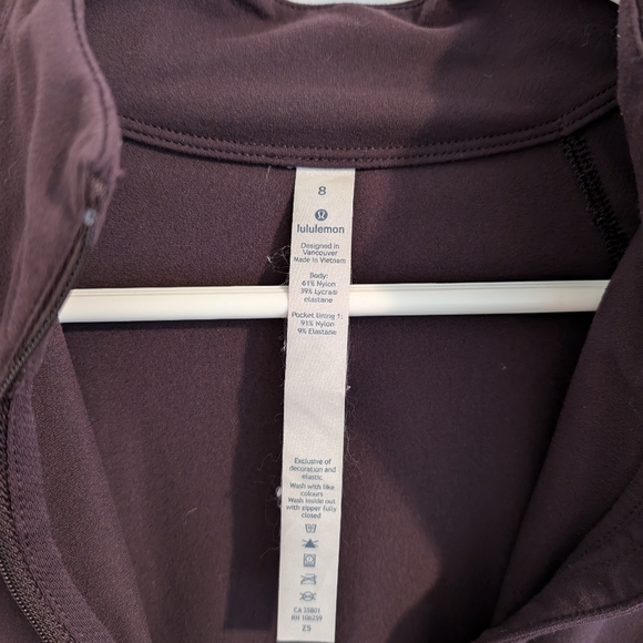 Lululemon quarter zip - Picture 7 of 7